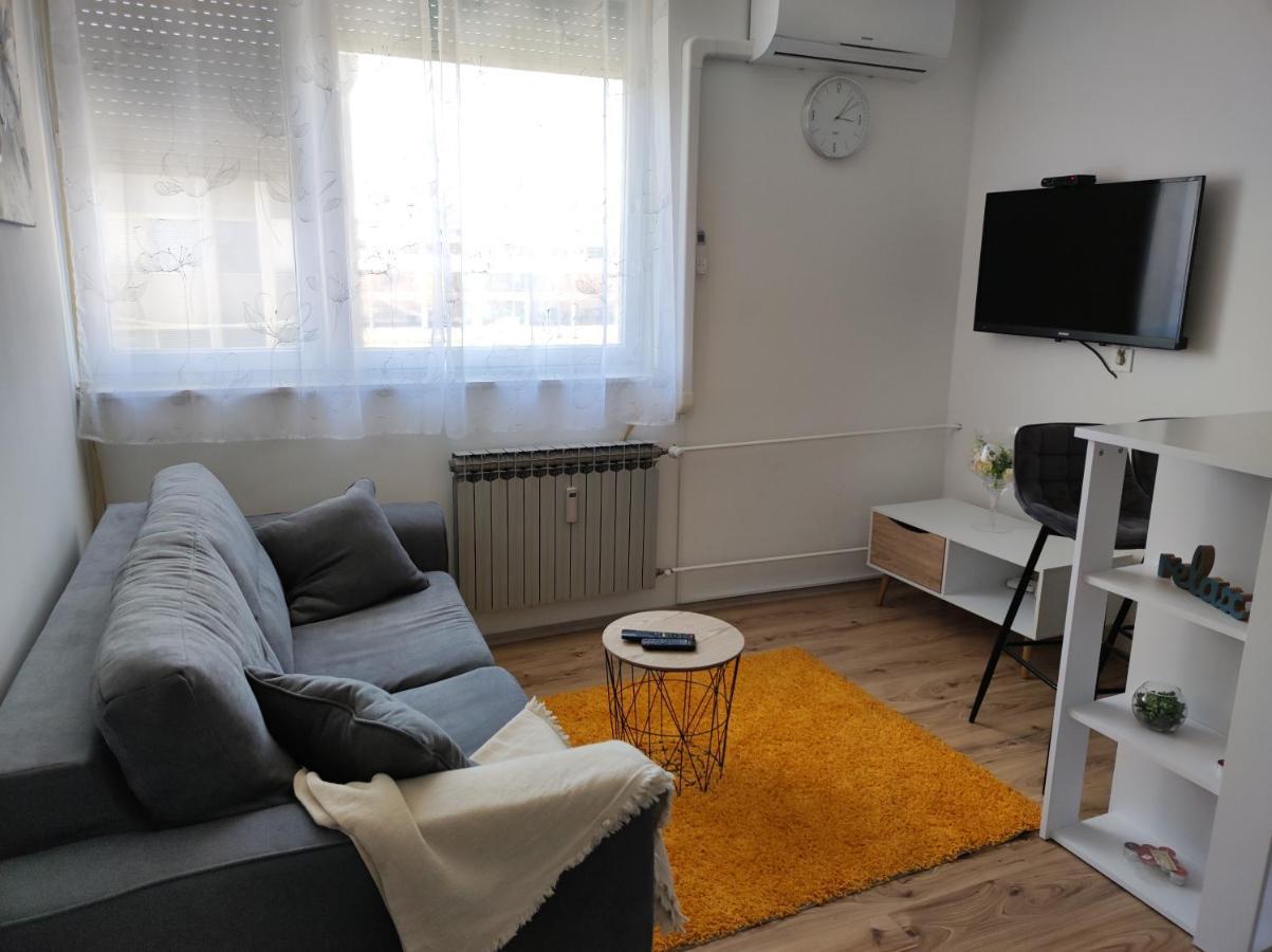 Apartman Emy Карловац Екстериор снимка